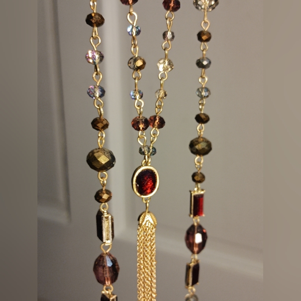 Beautiful Double Strand Necklace! Long; Part of huge jewelry salvage 